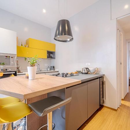 Bright Apartment A Few Steps From Via Garibaldi Genoa Exterior photo