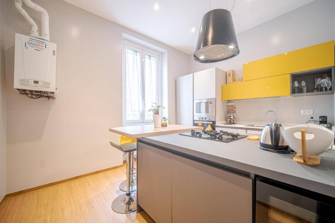 Bright Apartment A Few Steps From Via Garibaldi Genoa Exterior photo