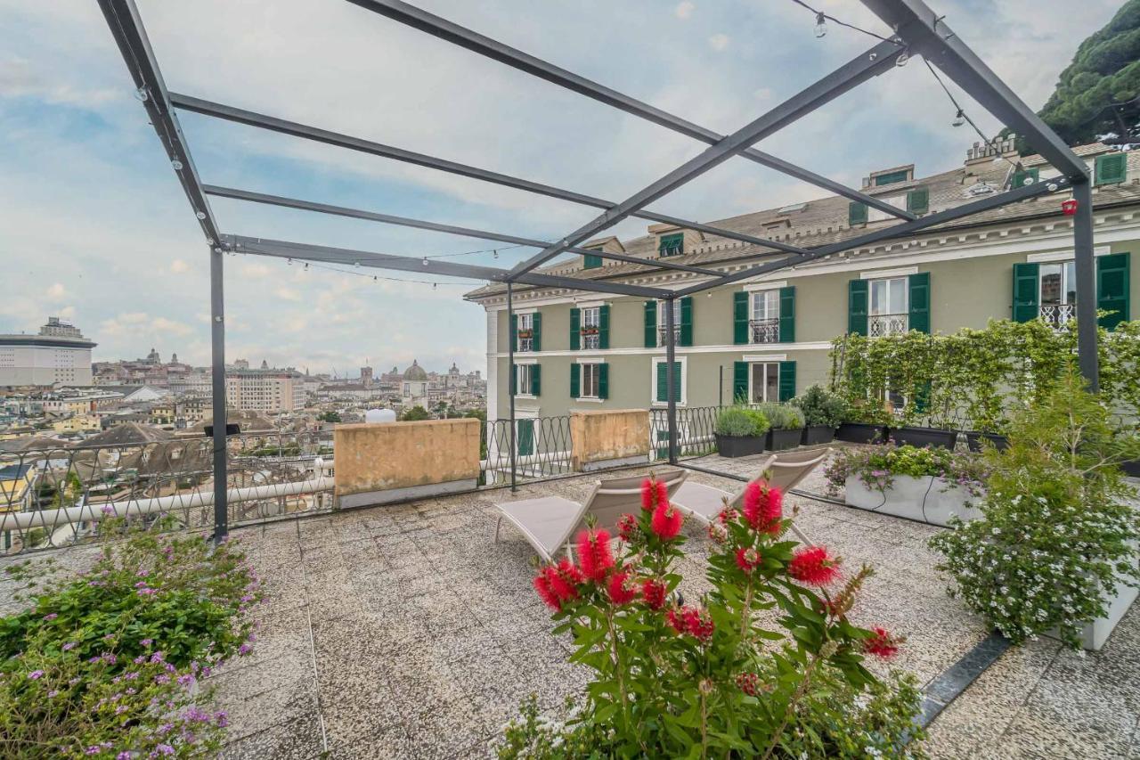 Bright Apartment A Few Steps From Via Garibaldi Genoa Exterior photo
